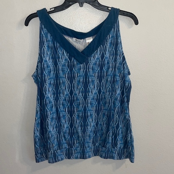 Liz&co. Tank Top - Picture 1 of 3